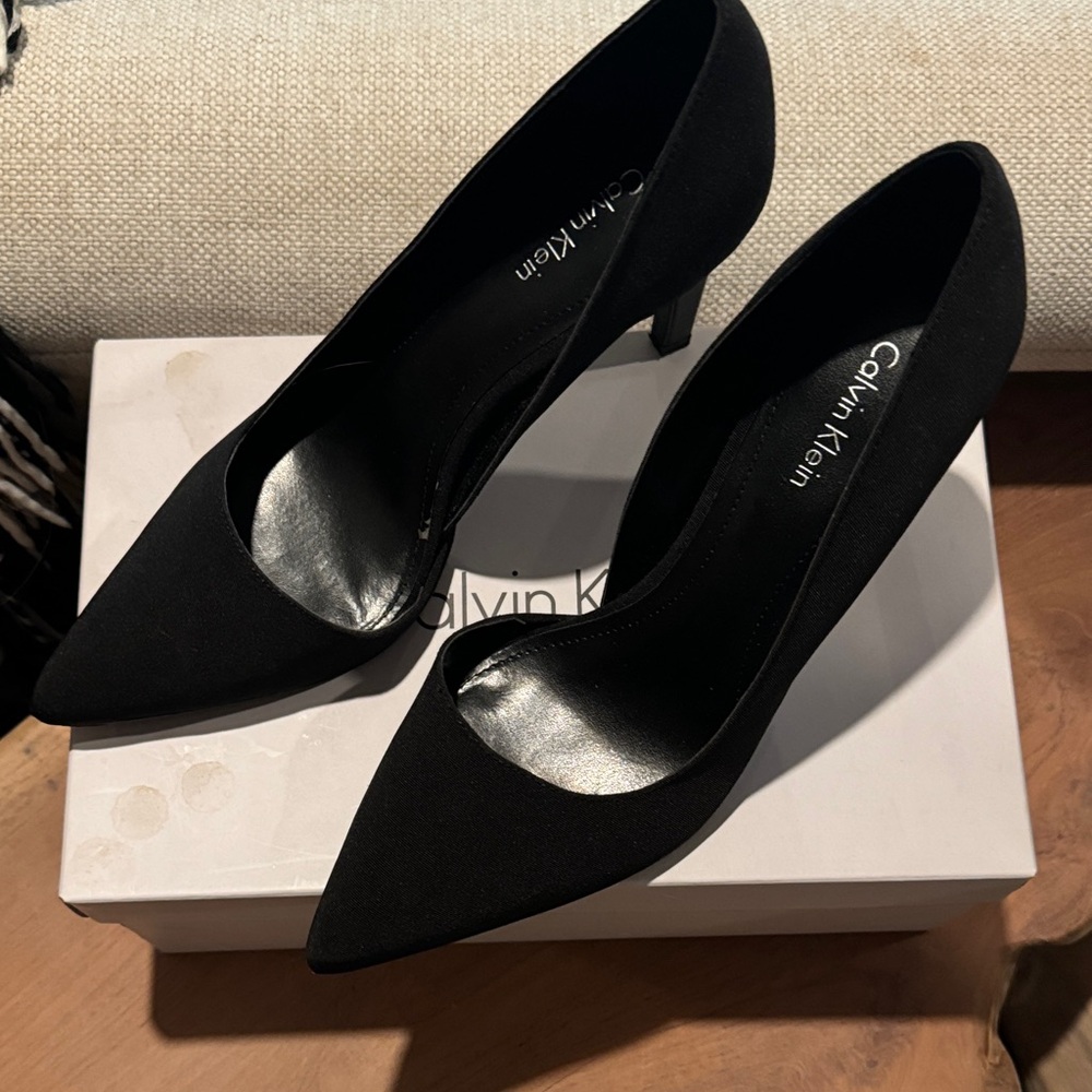 Calvin Klein Bellini Stretch Canvas Pointed-Toe high Heels in black